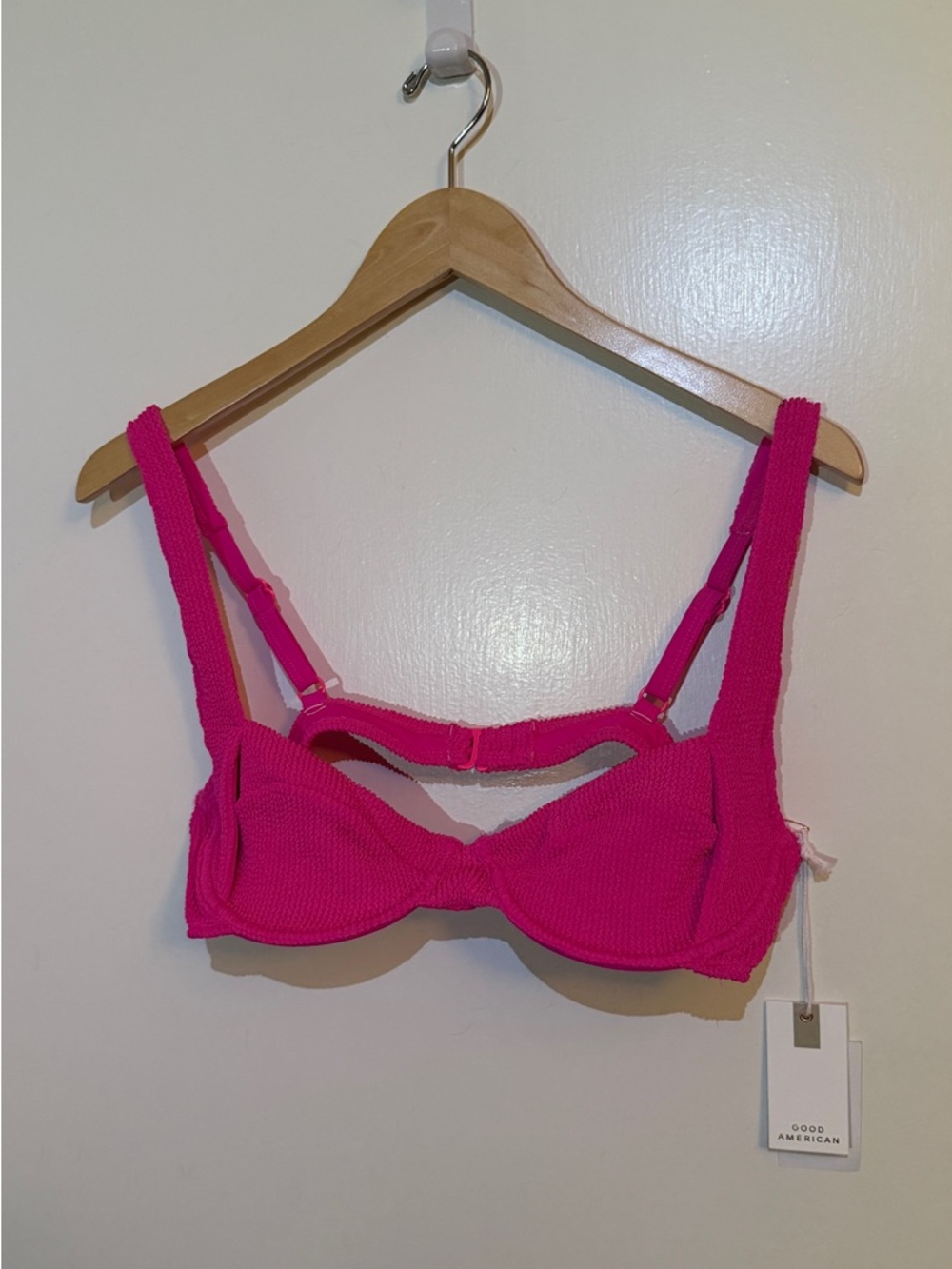 NWT Good American Hot Pink Textured Underwire Bralette
